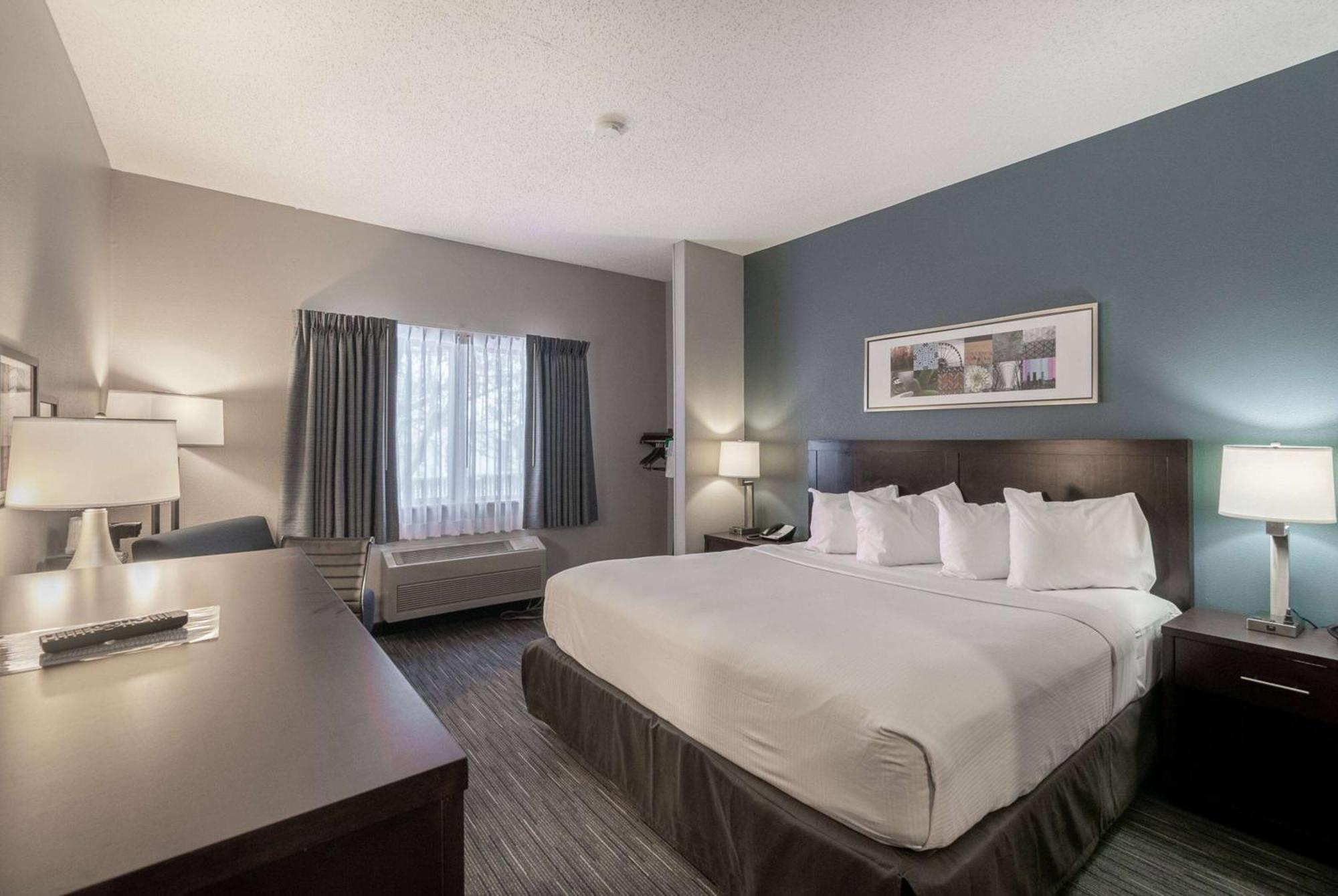 Wingate By Wyndham Great Falls Exterior photo