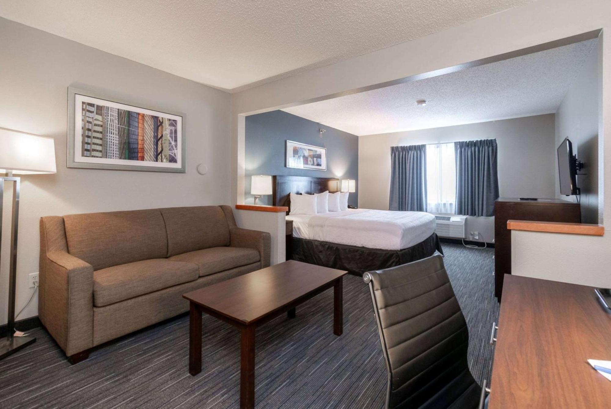 Wingate By Wyndham Great Falls Exterior photo